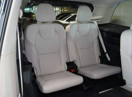 Volvo - XC90