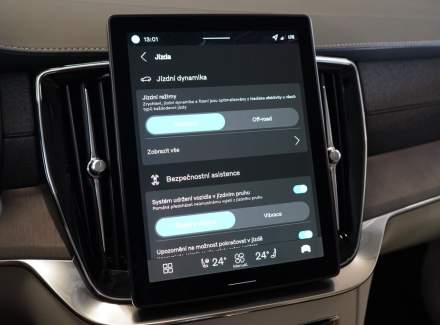 Volvo - XC90