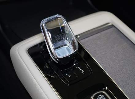 Volvo - XC90