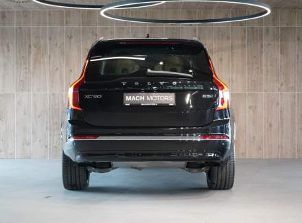 Volvo - XC90