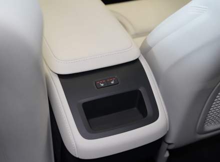 Volvo - XC90