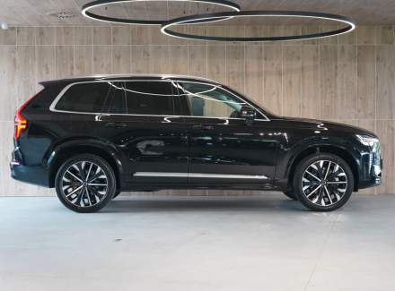 Volvo - XC90