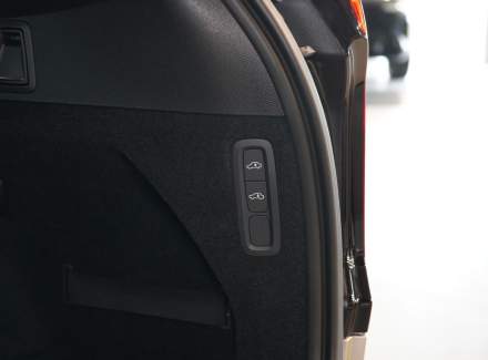 Volvo - XC90