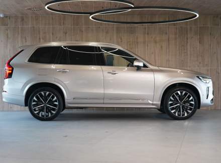 Volvo - XC90
