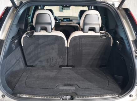 Volvo - XC90