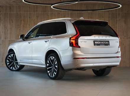 Volvo - XC90