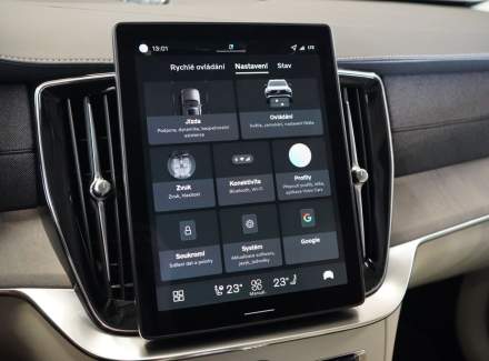 Volvo - XC90