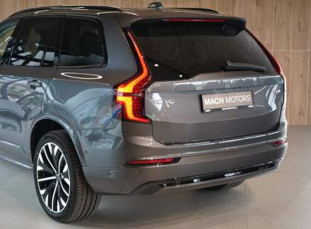 Volvo - XC90