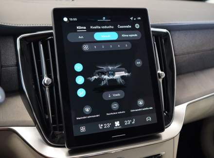 Volvo - XC90
