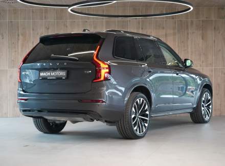 Volvo - XC90