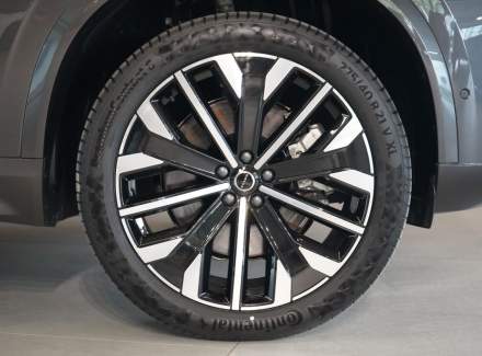 Volvo - XC90