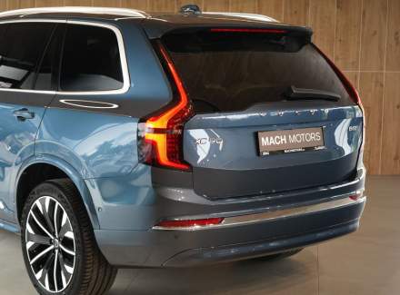 Volvo - XC90