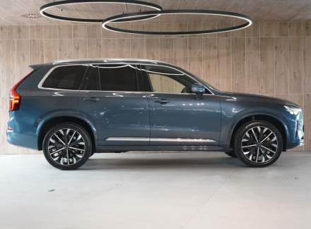 Volvo - XC90