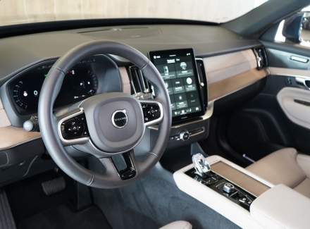 Volvo - XC90