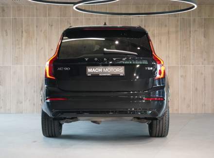 Volvo - XC90