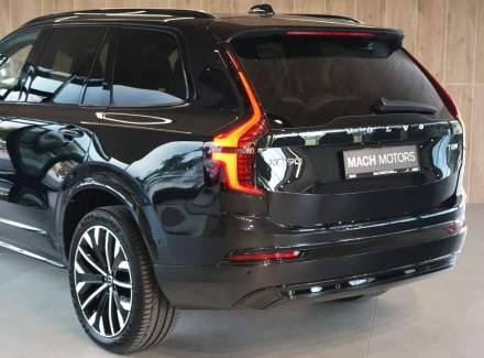 Volvo - XC90