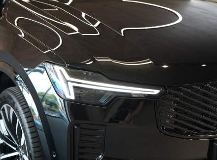 Volvo - XC90