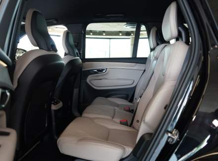 Volvo - XC90