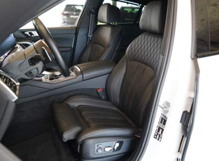BMW - X6