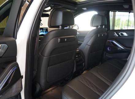 BMW - X6