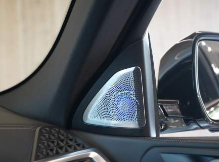 BMW - X6