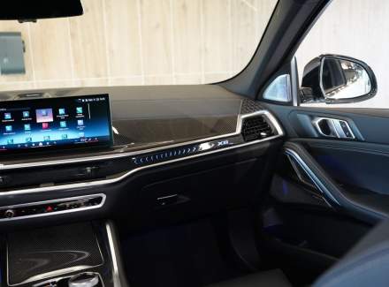 BMW - X6
