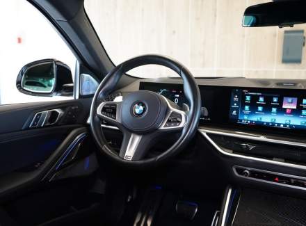 BMW - X6