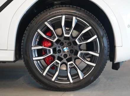BMW - X6
