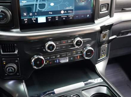 Ford - F-150