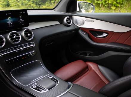 Mercedes-Benz - GLC