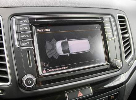 Volkswagen - Sharan