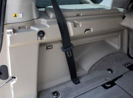 Land Rover - Discovery