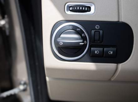 Land Rover - Discovery