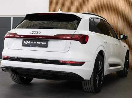 Audi - E-tron