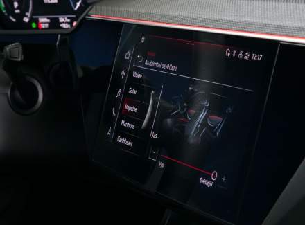 Audi - E-tron