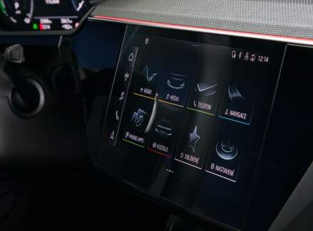 Audi - E-tron