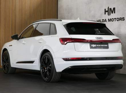 Audi - E-tron