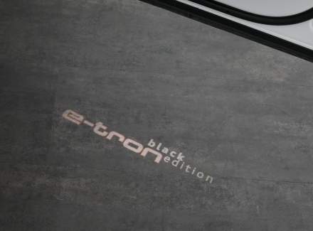 Audi - E-tron