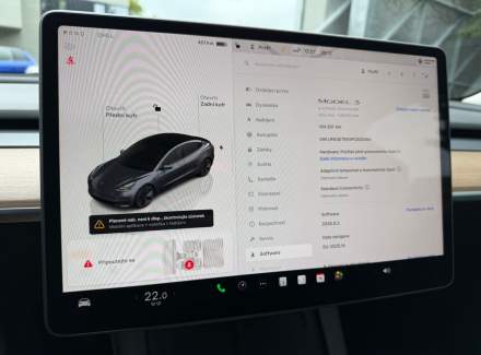 Tesla - Model 3