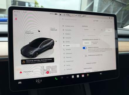 Tesla - Model 3