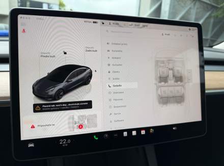Tesla - Model 3