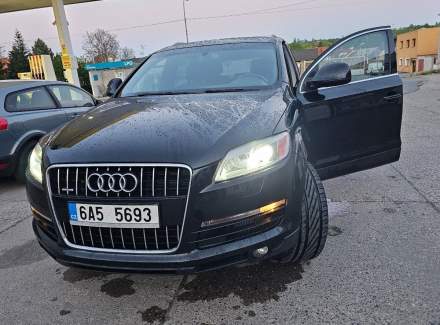 Audi - Q7