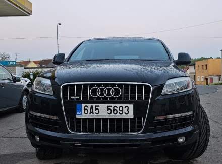 Audi - Q7
