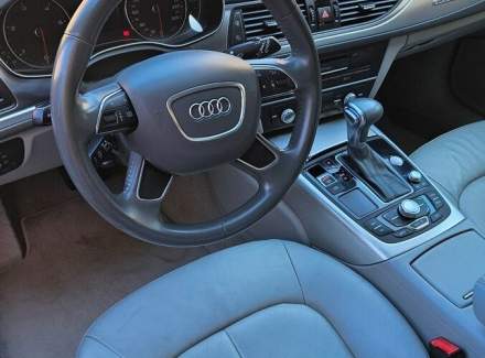 Audi - A6