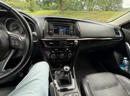 Mazda - 6