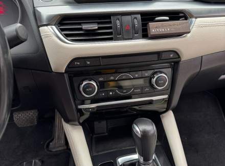 Mazda - 6