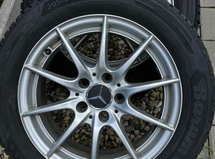 Mercedes-Benz - C-class