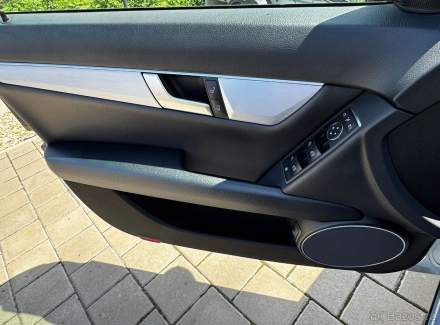 Mercedes-Benz - C-class