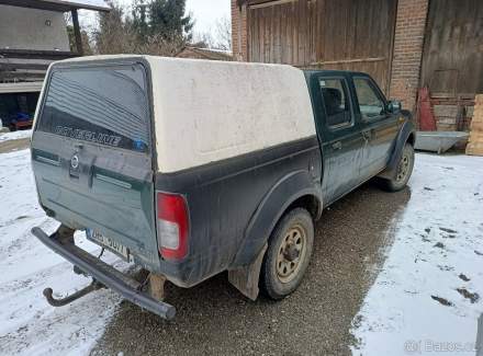 Nissan - Pick UP