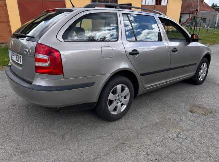 Škoda - Octavia